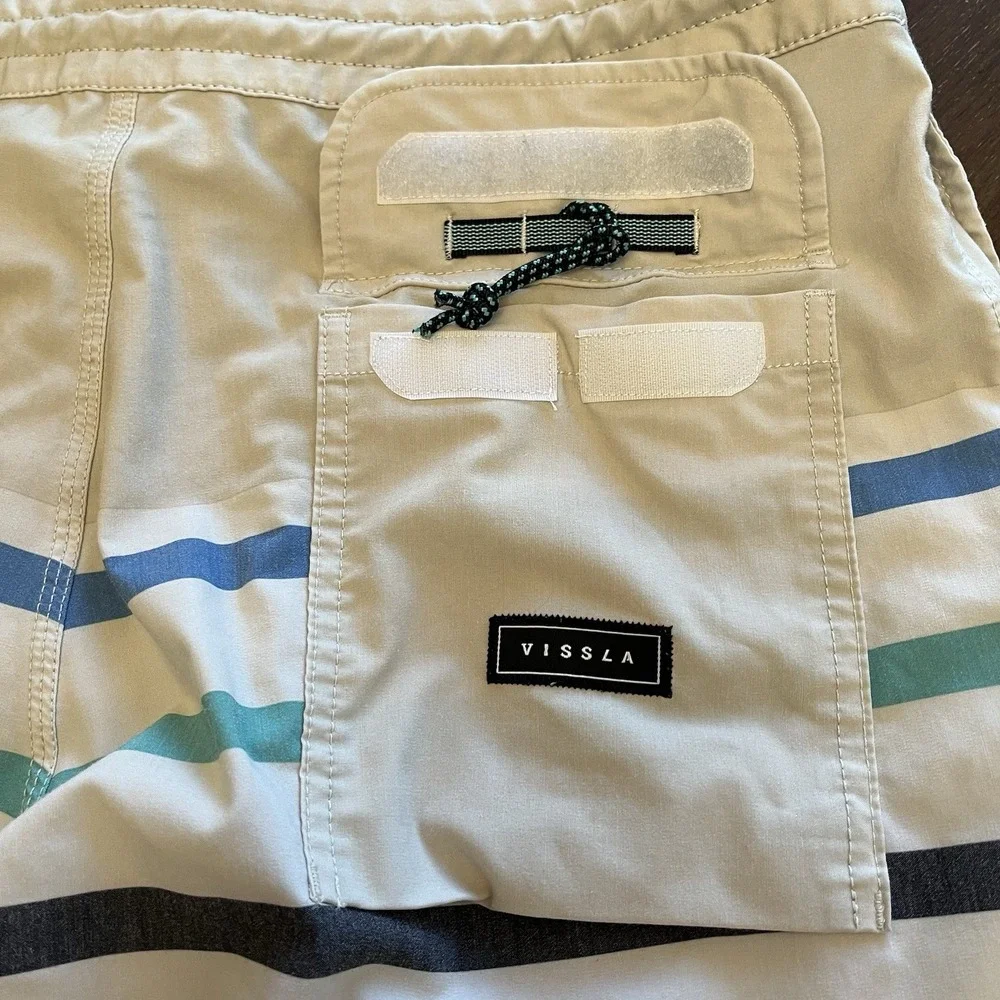 Vissla Board Shorts Mens 33 Beige Striped Upcycled Coconut Stretch M103ULOW